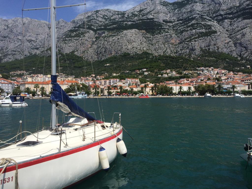 Apartment Adriatic Макарска Стая снимка