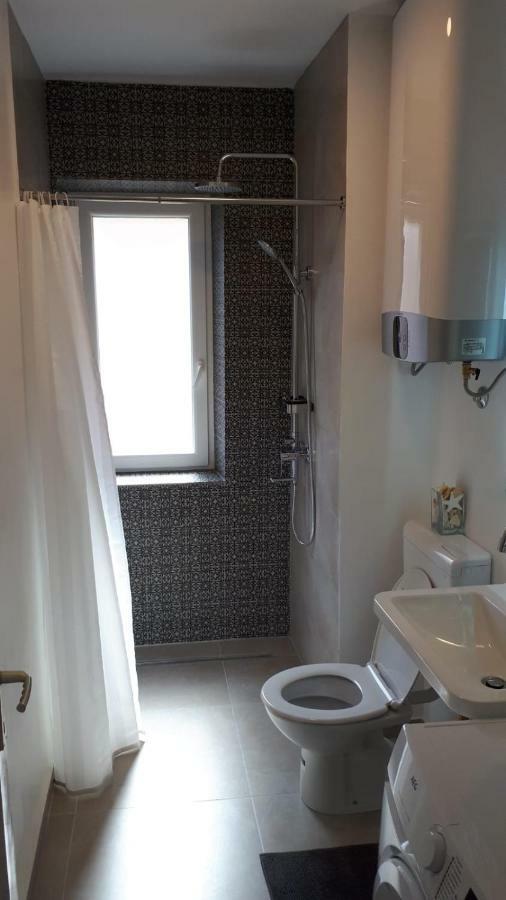 Apartment Adriatic Макарска Екстериор снимка